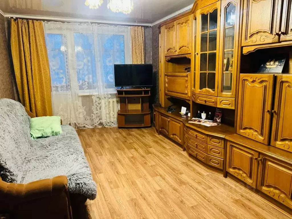 4-к кв. Самарская область, Сызрань просп. 50 лет Октября, 85 (71.0 м) - Фото 0