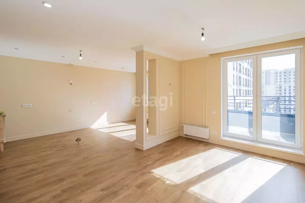 3-к кв. Тюменская область, Тюмень ул. 50 лет Октября, 57Бк2 (110.0 м) - Фото 1