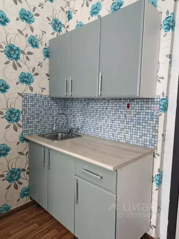 Комната Татарстан, Казань ул. Братьев Касимовых, 6 (12.6 м) - Фото 1