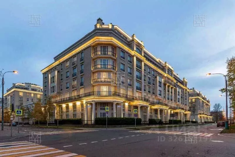 5-к кв. Москва ул. Ефремова, 19к1 (600.0 м) - Фото 1