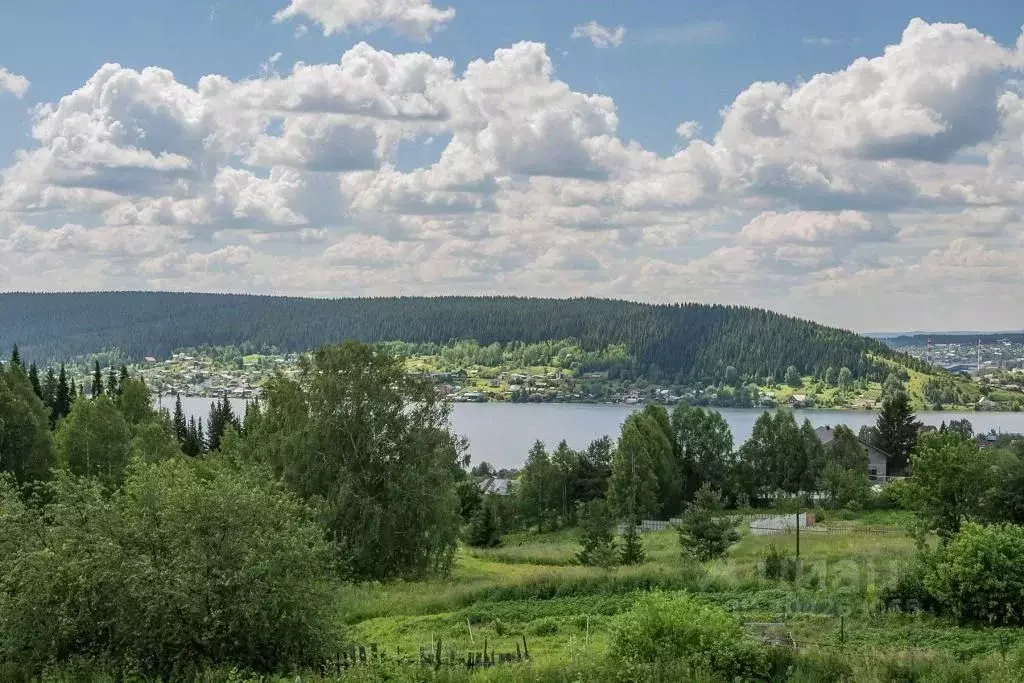 Дом в Свердловская область, Нижние Серги ул. Калинина, 104А (90 м) - Фото 0