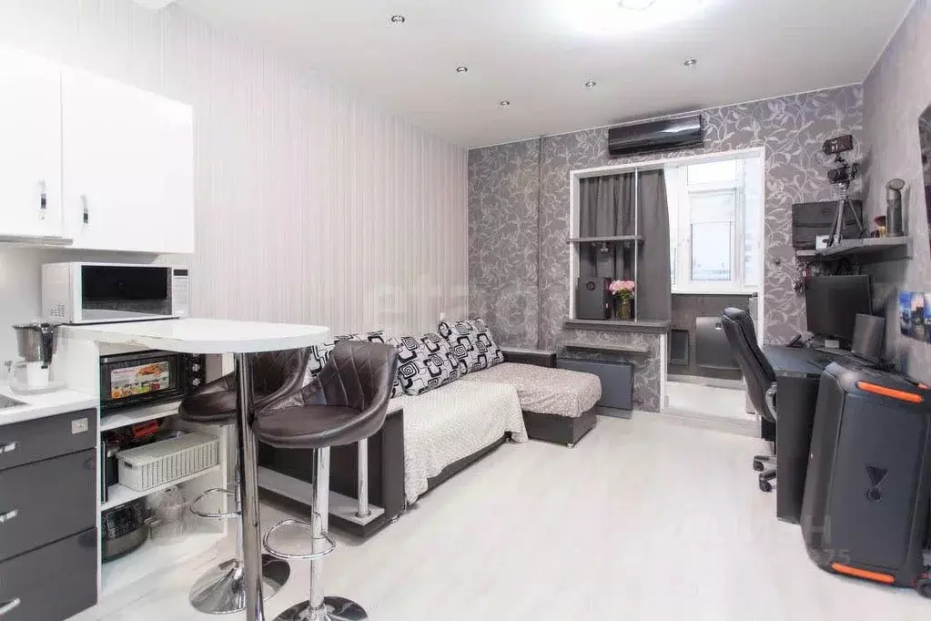 Студия Ханты-Мансийский АО, Сургут Пролетарский просп., 39 (23.9 м) - Фото 1