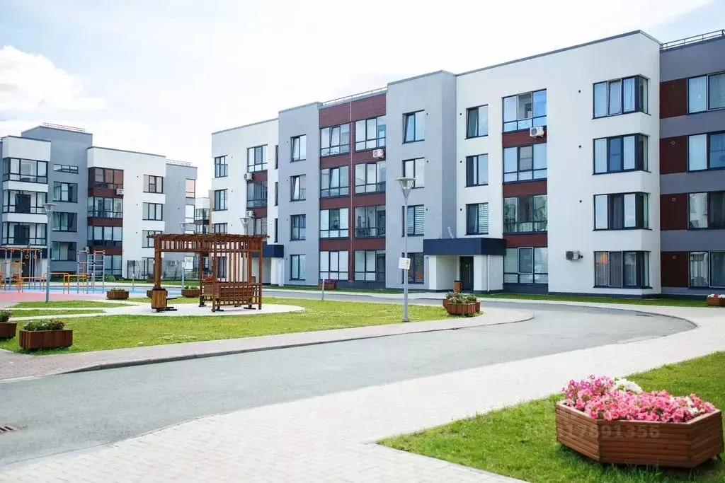 1-к кв. Тюменская область, Тюмень ул. Федюнинского, 30к3 (44.0 м) - Фото 0