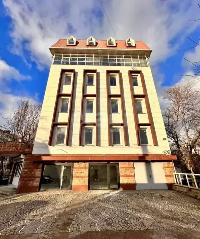 Помещение свободного назначения в Краснодарский край, Новороссийск ... - Фото 0