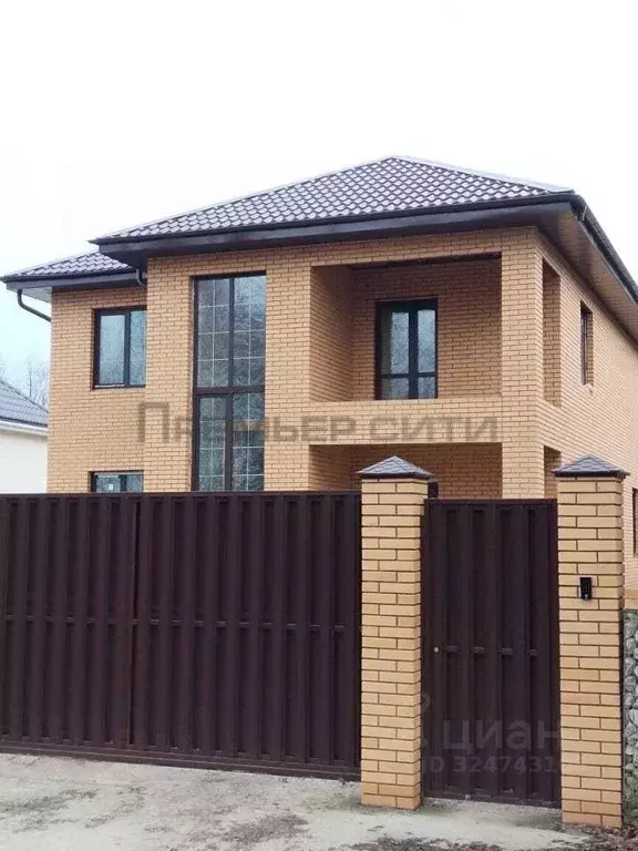 Дом в Калужская область, Калуга городской округ, д. Желыбино ул. ... - Фото 1