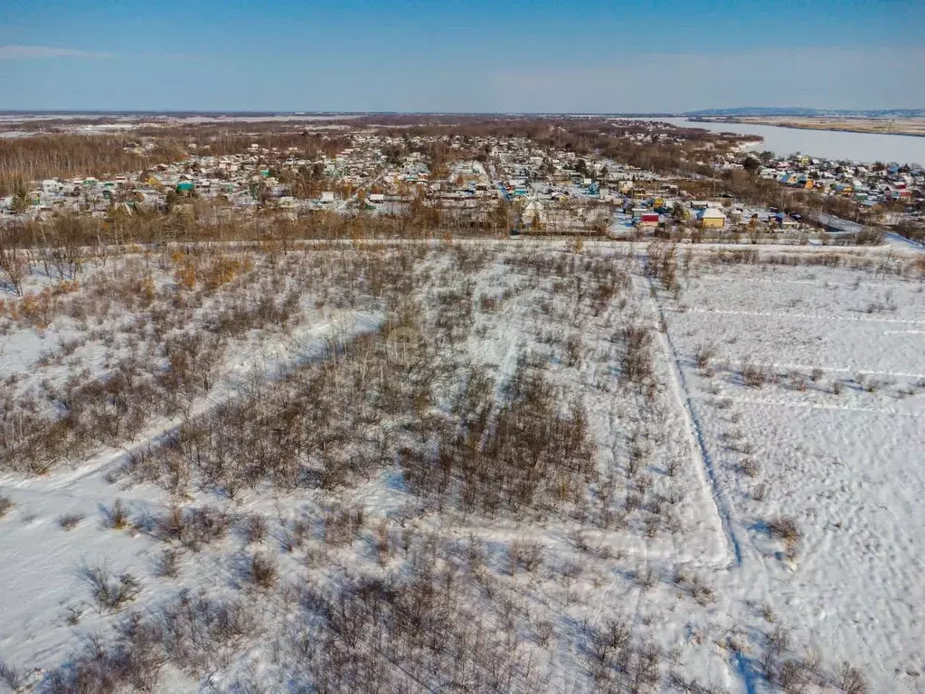 Участок в Еврейская автономная область, Смидовичский район, с. ... - Фото 1