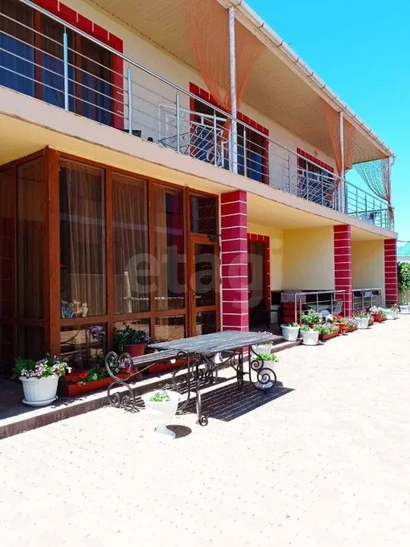 Дом в Краснодарский край, Темрюкский район, Ахтанизовское с/пос, пос. ... - Фото 1