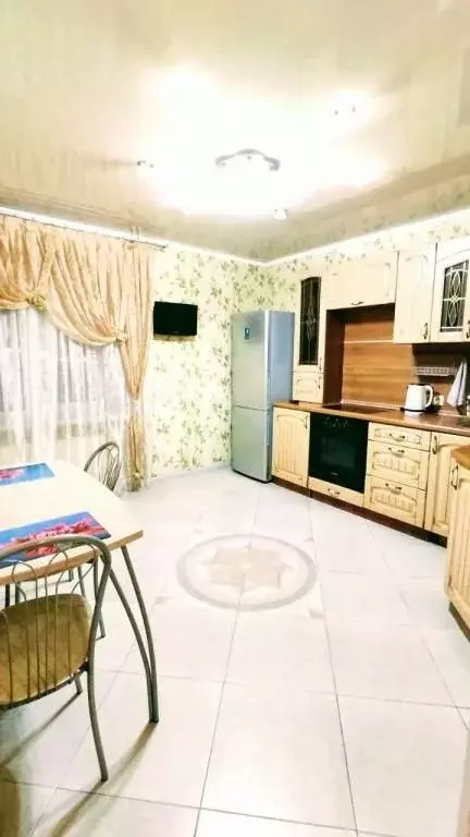 1-к кв. Челябинская область, Магнитогорск ул. Труда, 11Б (65.0 м) - Фото 1