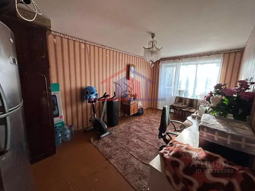 3-к кв. Белгородская область, Старый Оскол ул. Хмелева, 1 (64.0 м) - Фото 1