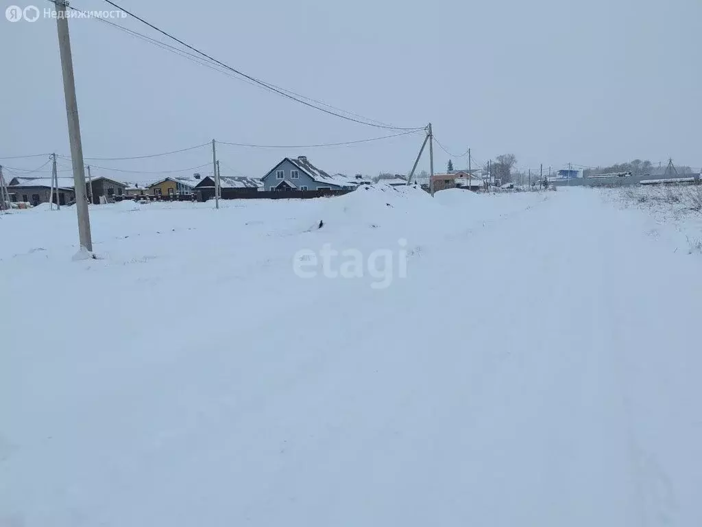 Участок в деревня Байрак, улица Г. Тукая (8.1 м) - Фото 1