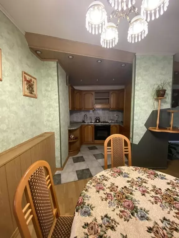 4-к кв. Удмуртия, Ижевск ул. Воровского, 172 (101.0 м) - Фото 1