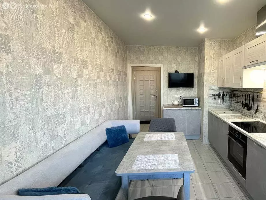 2-комнатная квартира: Краснодар, улица Гидростроителей, 59/2лит1 (62.1 ... - Фото 2