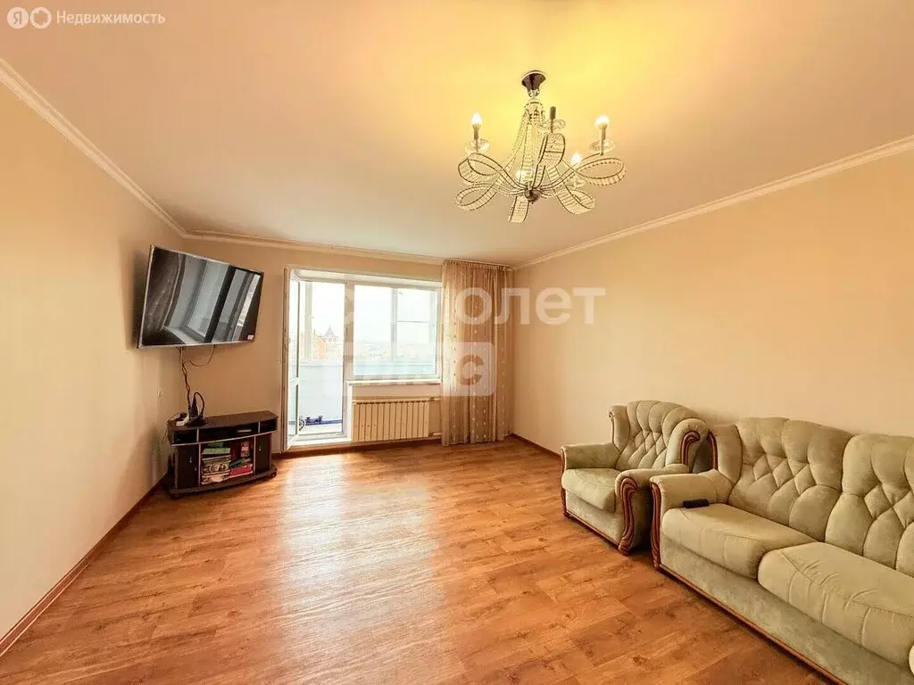 3-комнатная квартира: Омск, улица Димитрова, 71 (96.8 м) - Фото 1
