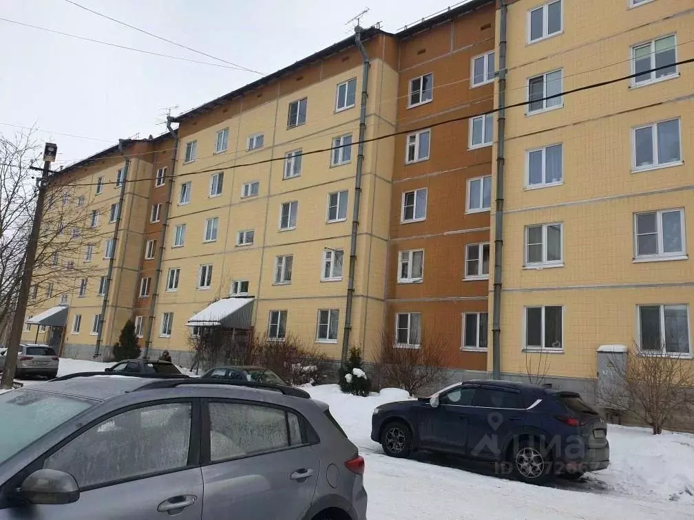 3-к кв. Ленинградская область, Гатчинский муниципальный округ, с. ... - Фото 1