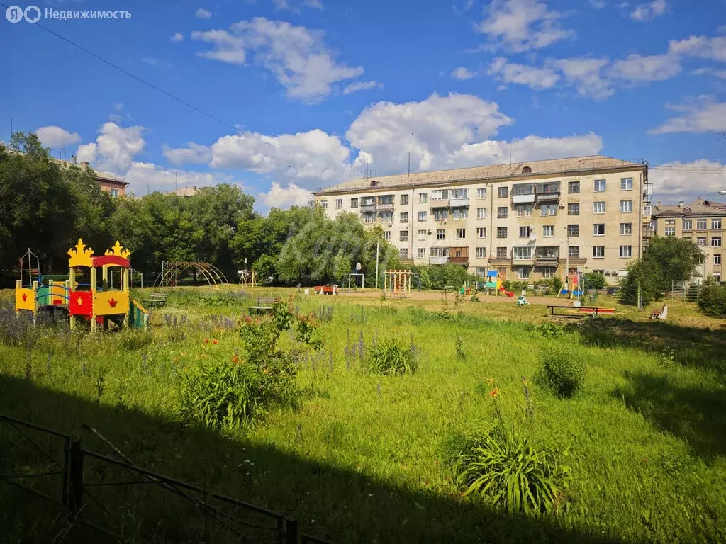 2-комнатная квартира: Магнитогорск, проспект Карла Маркса, 75 (52.3 м) - Фото 1