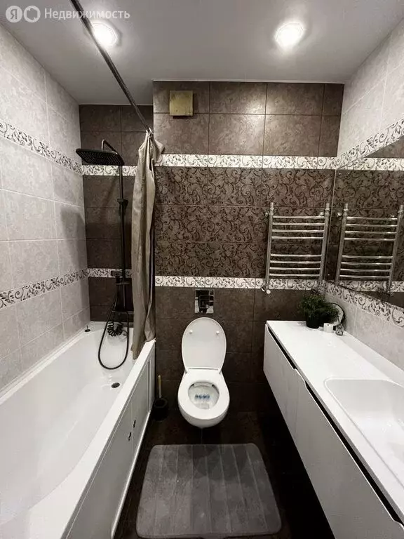 2-комнатная квартира: Сочи, микрорайон Бытха, улица Бытха, 48/4 (35 м) - Фото 0