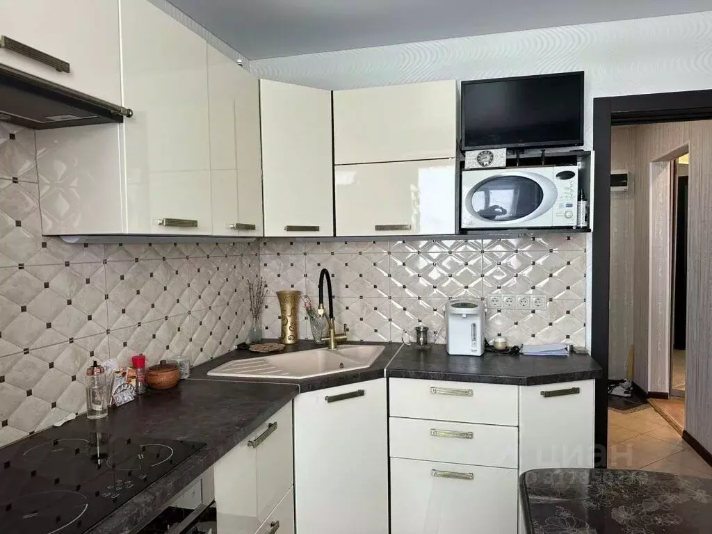 3-к кв. Башкортостан, Уфа ул. Мубарякова, 20 (73.0 м) - Фото 0