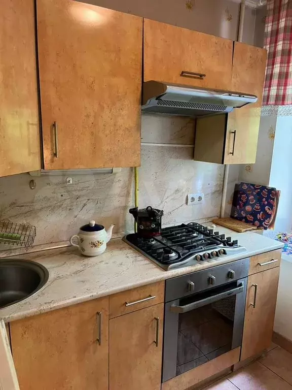 1-к. квартира, 35 м, 2/5 эт. - Фото 0