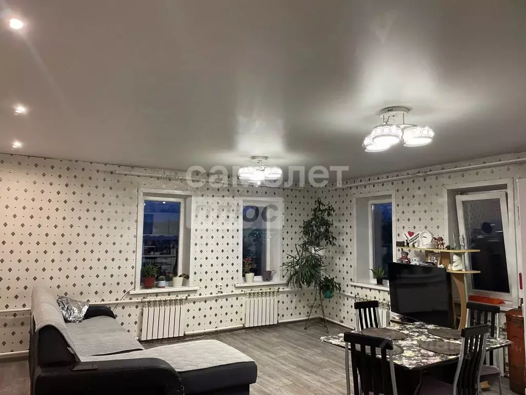 Дом в Забайкальский край, Чита № 131 Геодезист СНТ, 265 (100 м) - Фото 1