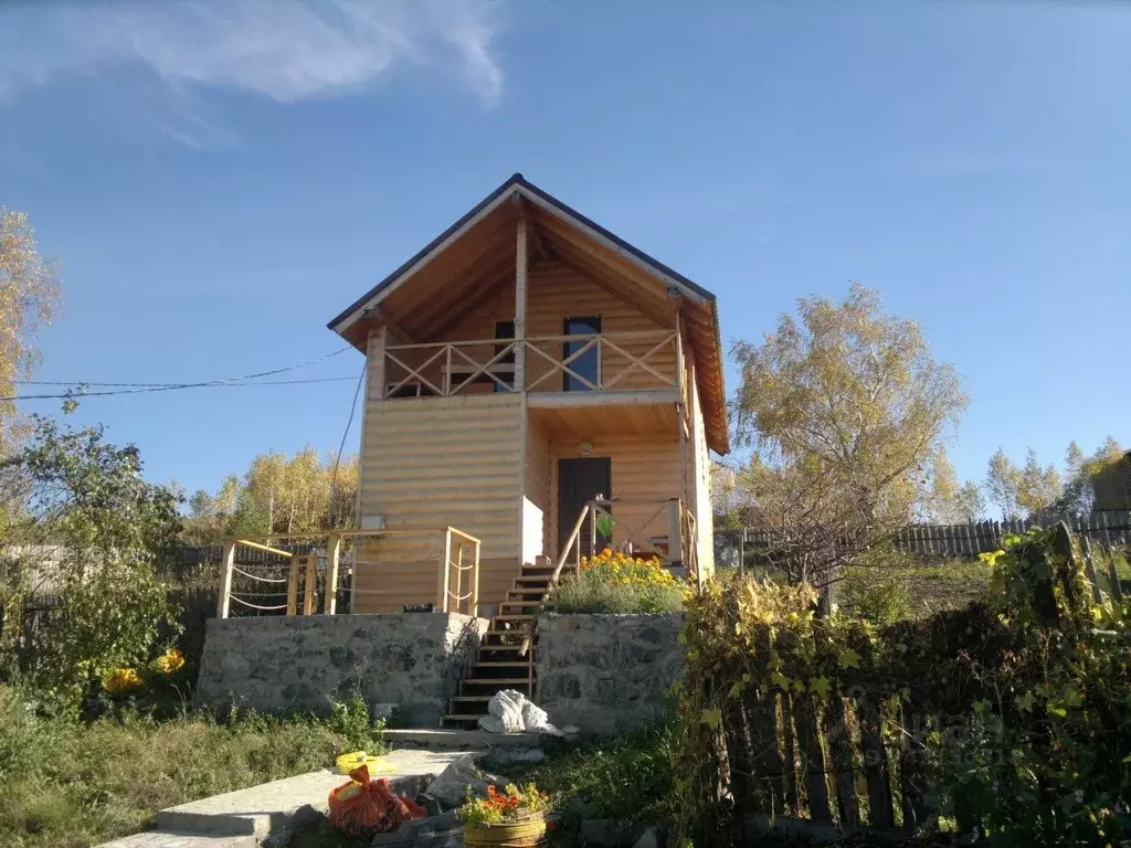 Дом в Челябинская область, Миасский городской округ, пос. Тургояк пер. ... - Фото 0