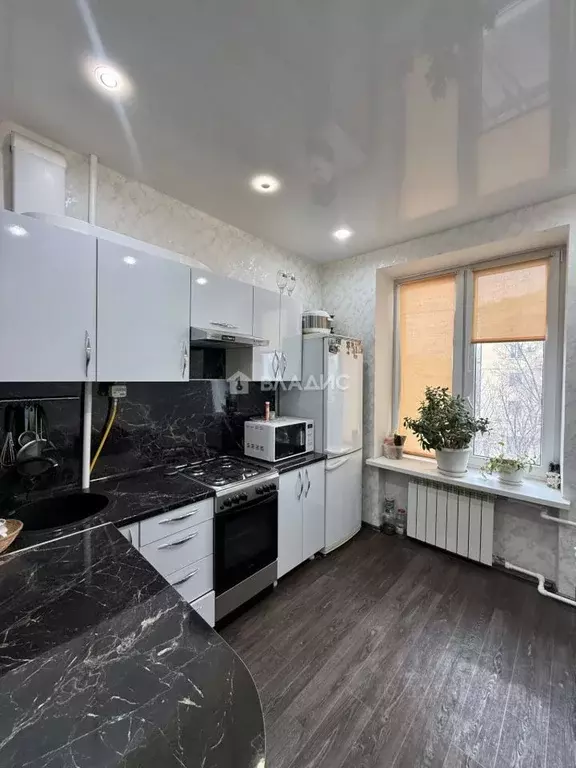 2-к кв. Волгоградская область, Волгоград просп. Канатчиков, 5 (55.0 м) - Фото 1