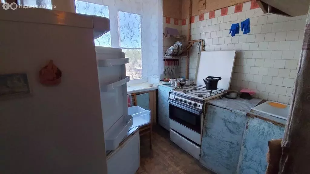 3-комнатная квартира: Дно, Профсоюзная улица, 15 (65.1 м) - Фото 1