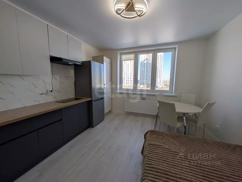 Студия Тюменская область, Тюмень Новгородская ул., 9А (22.3 м) - Фото 1