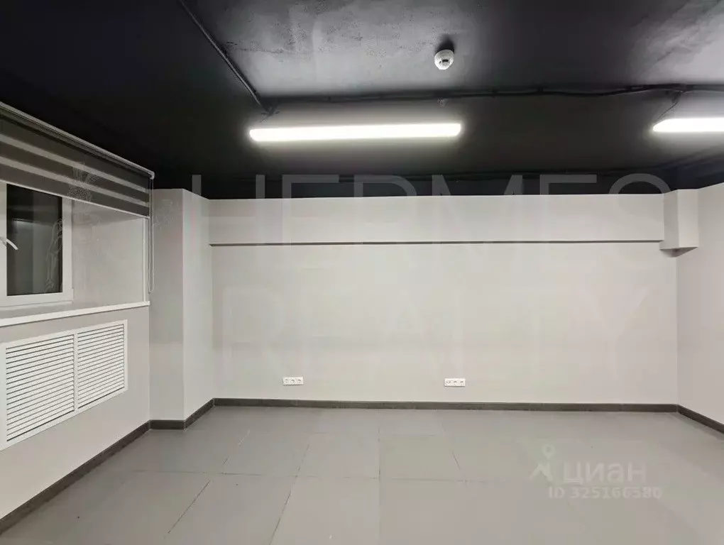 Помещение свободного назначения в Москва Волжский бул., 36 (326 м) - Фото 1