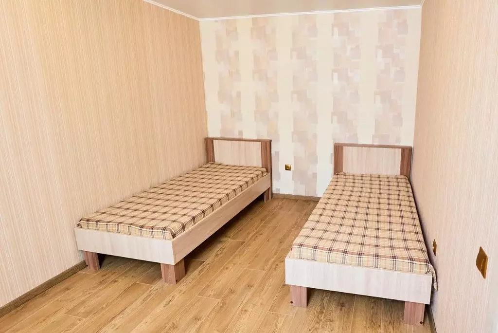 квартиры в тобольске. 15 микрорайон 27. квартира студия тобольск. квартиры в тобольске. суточная квартира в тобольске.