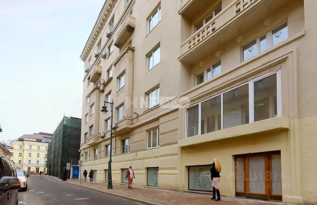 Торговая площадь в Москва Большая Никитская ул., 12 (249 м) - Фото 0