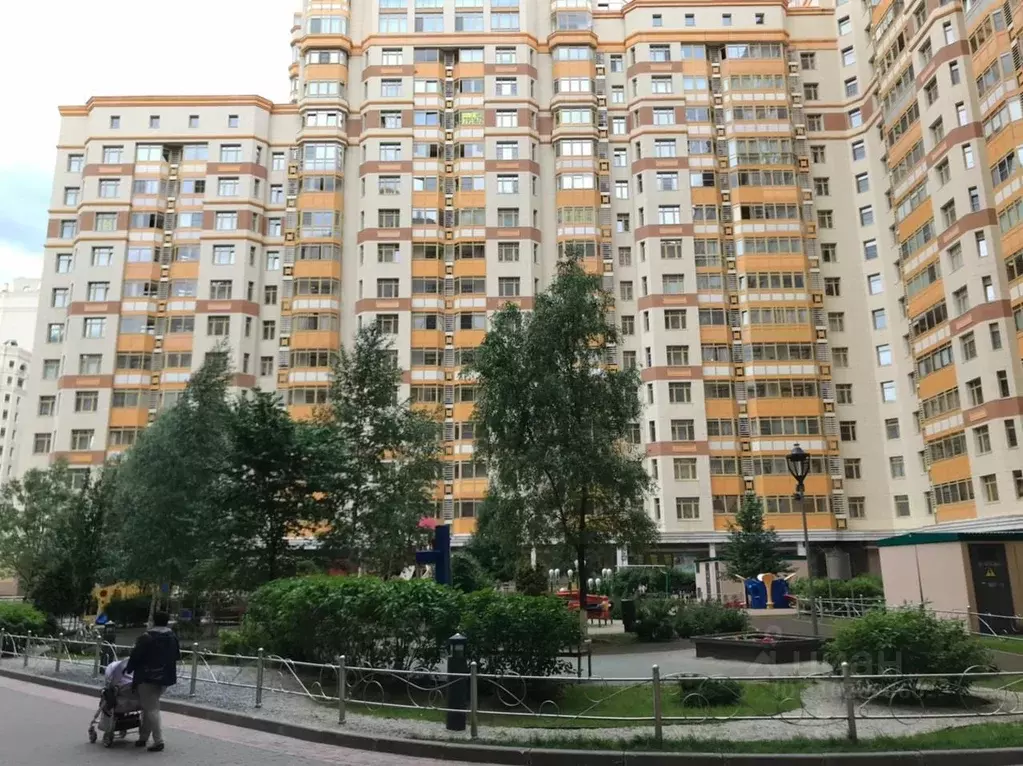 4-к кв. Москва Ломоносовский просп., 25к1 (156.6 м) - Фото 0