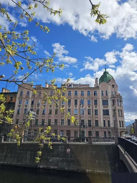 Комната Санкт-Петербург 8-я Васильевского острова линия, 85 - Фото 1