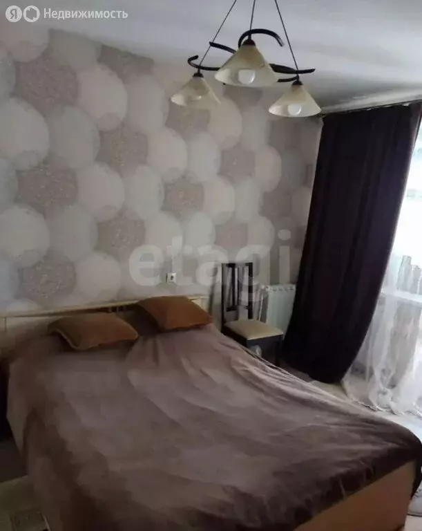 3-комнатная квартира: Белгород, улица Макаренко, 34 (69 м) - Фото 2