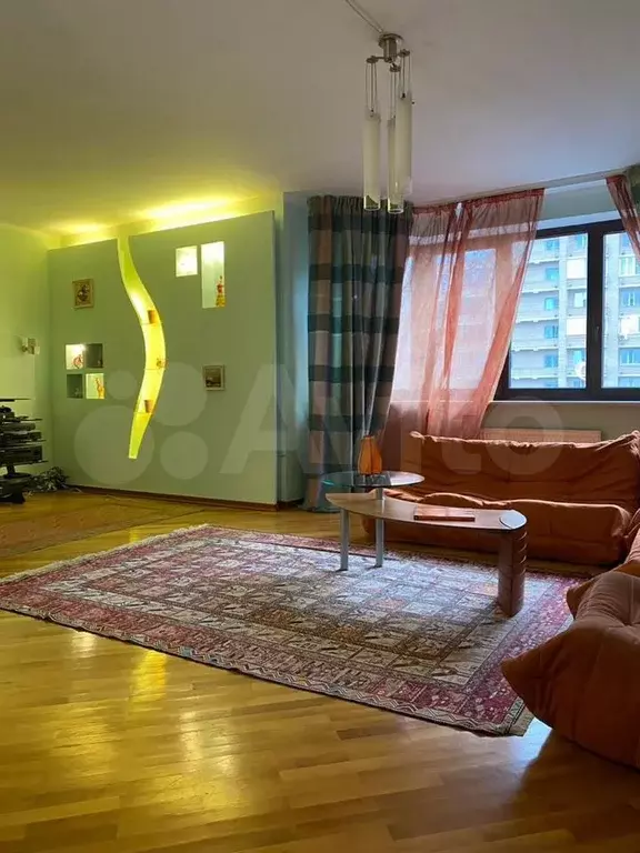 4-к. квартира, 150 м, 5/17 эт. - Фото 1