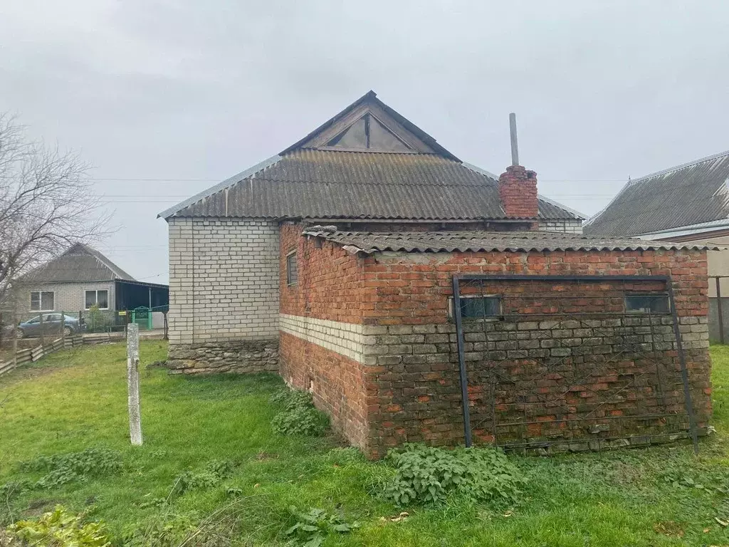 Дом в Краснодарский край, Красноармейский район, Полтавская ст-ца ... - Фото 1