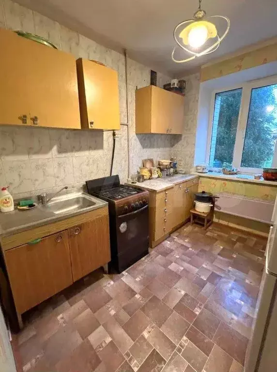 1-к. квартира, 32 м, 2/5 эт. - Фото 0