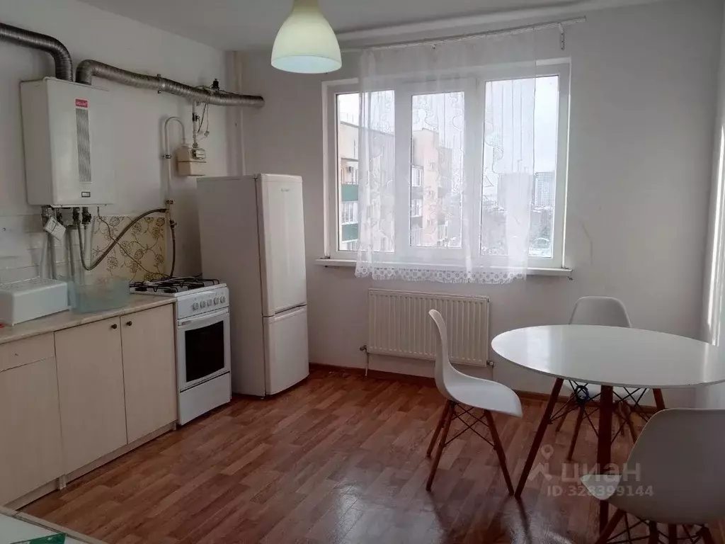 2-к кв. Адыгея, Тахтамукайский район, Яблоновский пгт Солнечная ул., ... - Фото 1