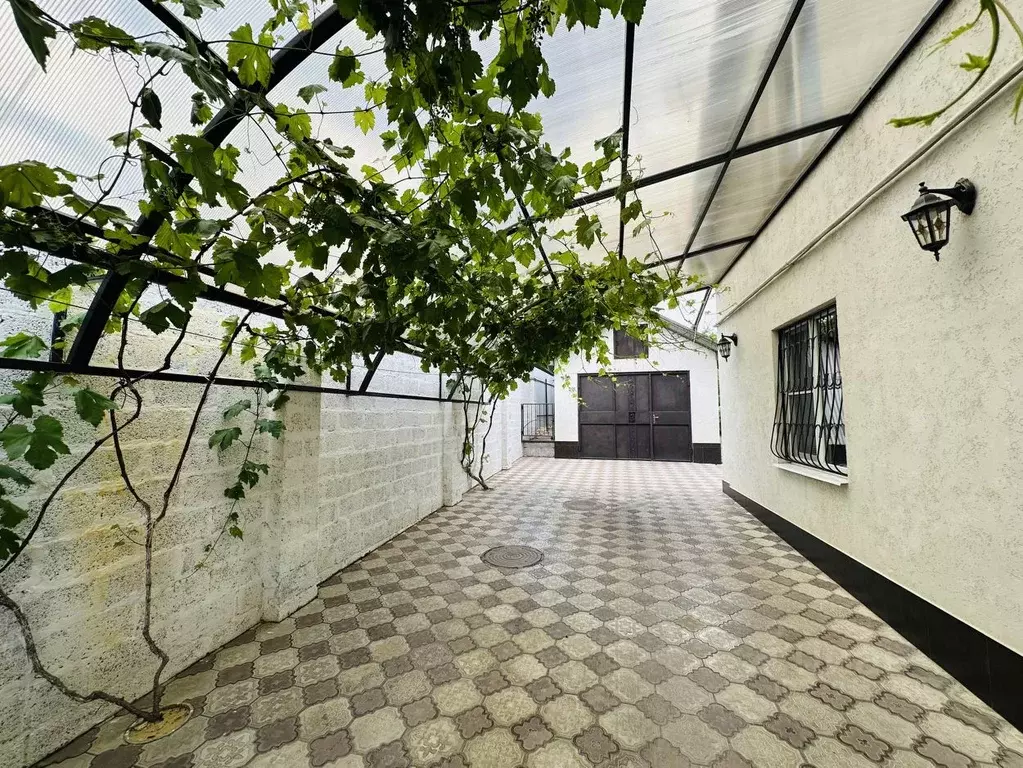 Дом в Ставропольский край, Ставрополь Красноармейская ул., 68 (115 м) - Фото 0