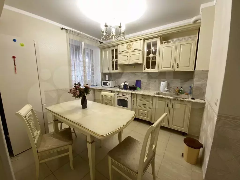2-к. квартира, 50 м, 1/12 эт. - Фото 1