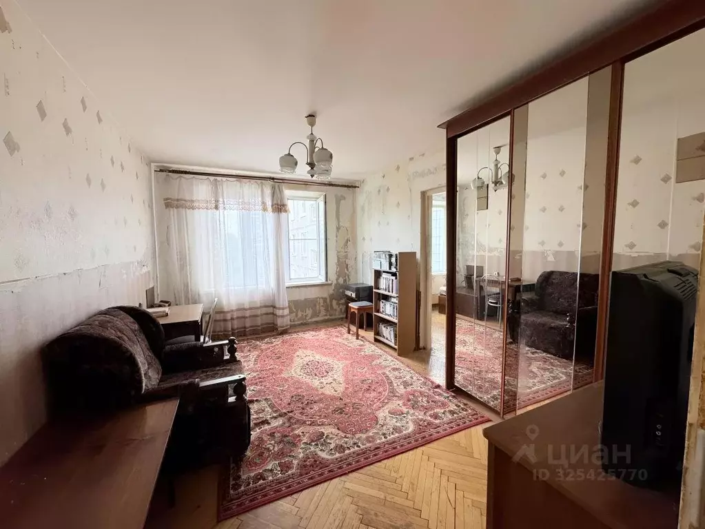 3-к кв. Московская область, Лобня Силикатная ул., 4к1 (49.2 м) - Фото 1