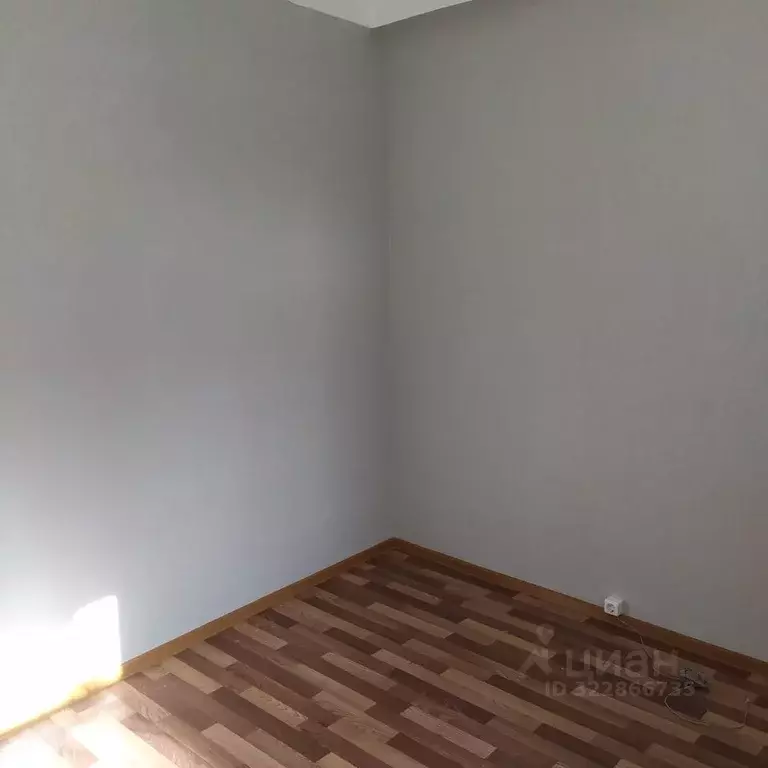 Комната Свердловская область, Екатеринбург ул. Заводская, 32/2 (9.5 м) - Фото 1