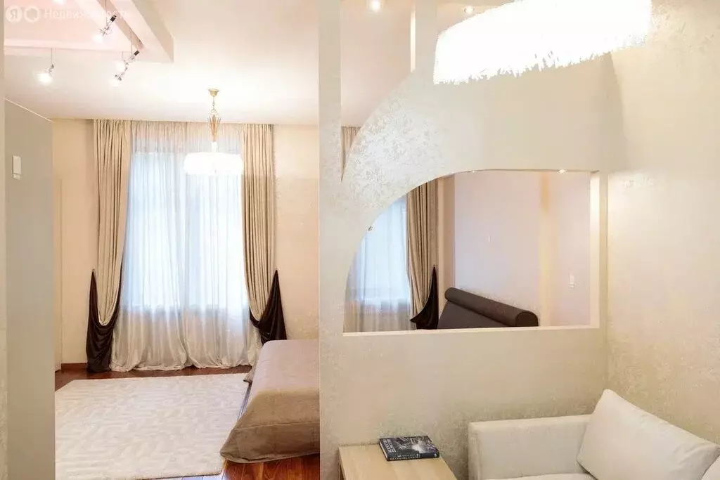 4-комнатная квартира: Москва, улица Пырьева, 2 (91.5 м) - Фото 1