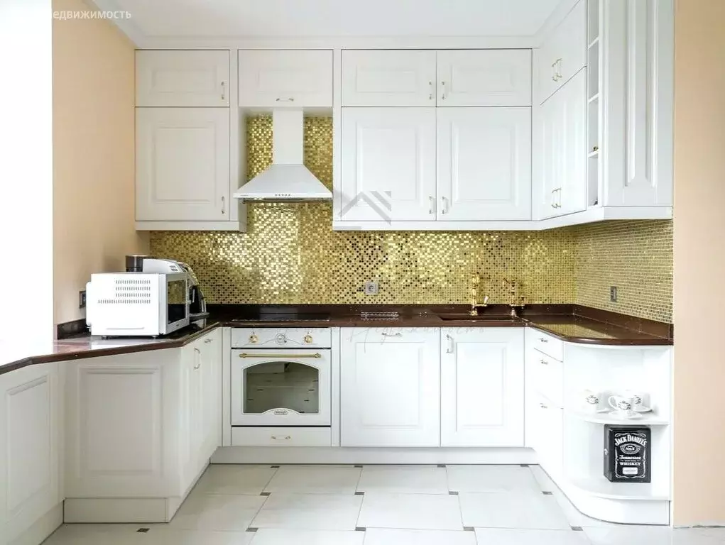 Дом в городской посёлок Лебяжье, Нижняя Флотская улица, 21 (400 м) - Фото 1