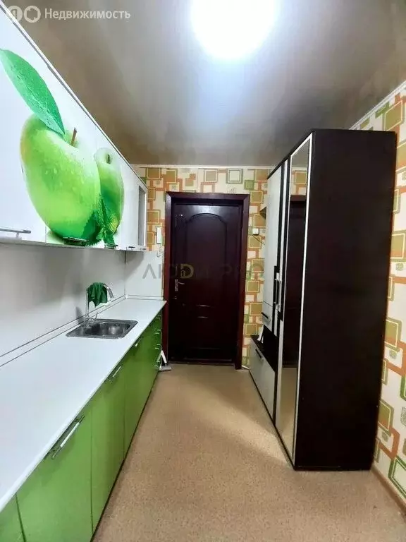 1к в 8-комнатной квартире (12.9 м) - Фото 1