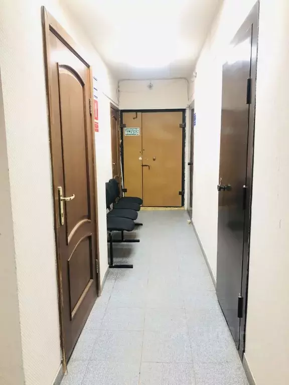 Офис в Волгоградская область, Волгоград Нарвская ул., 6к1 (69 м) - Фото 1