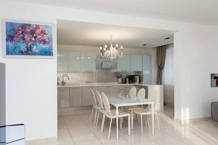 3-к кв. Самарская область, Самара Ленинская ул., 61 (132.3 м) - Фото 2