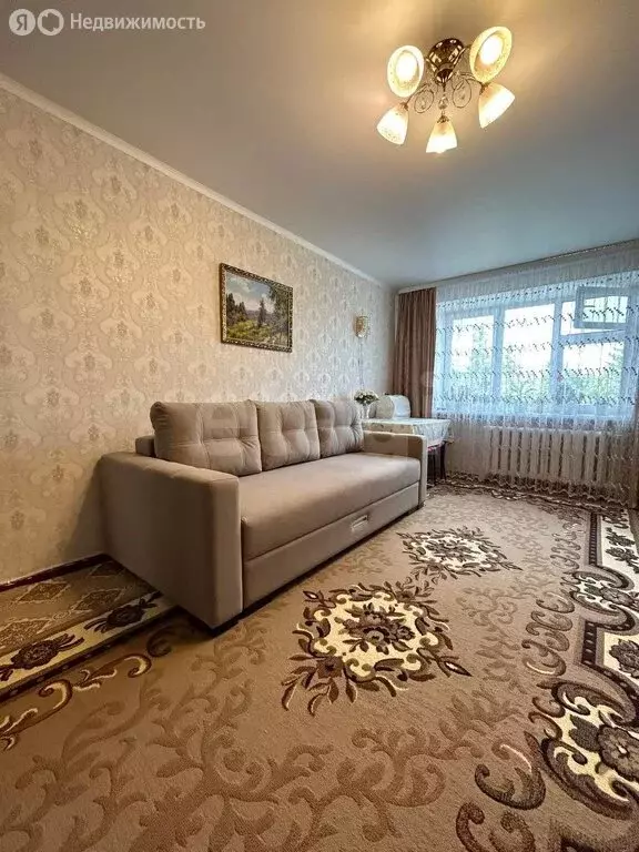 3-комнатная квартира: Стерлитамак, улица Худайбердина, 60 (58.9 м) - Фото 0