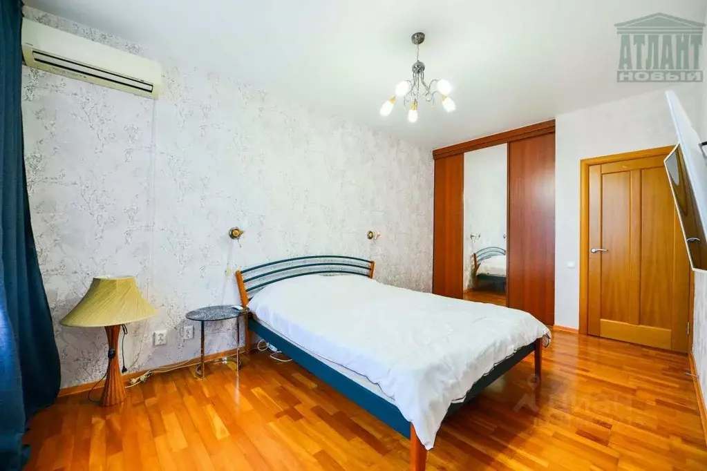 3-к кв. Хабаровский край, Хабаровск Комсомольская ул., 104 (110.0 м) - Фото 1