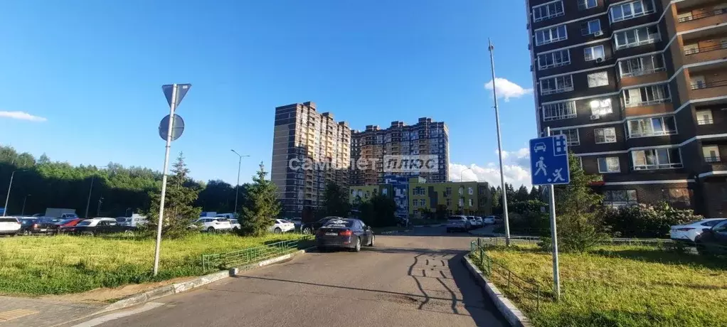 2-к кв. Московская область, Балашиха ул. Бояринова, 24 (65.6 м) - Фото 0