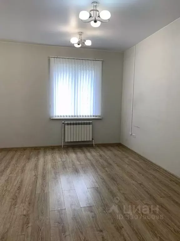 Офис в Свердловская область, Екатеринбург ул. Иргинская, 1 (28 м) - Фото 1